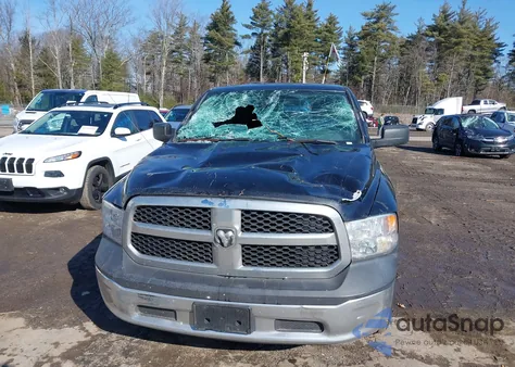 2015 Ram 1500 St z USA, uszkodzony, nr VIN 1C6RR7FT4FS656410